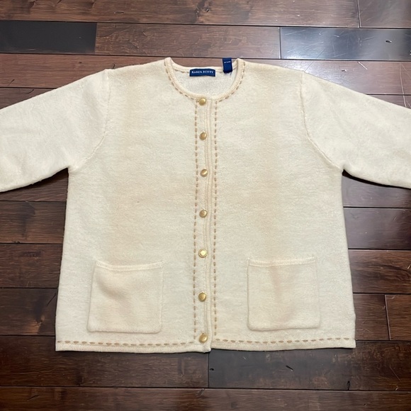 Karen Scott 100% wool cardigan sweater Cream Gold tone buttons Size M Classy - Picture 3 of 11